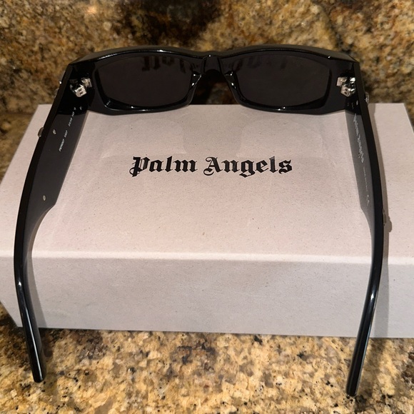 **SOLD** Palm Angels “Angel” Sunglasses Black - Picture 10 of 13